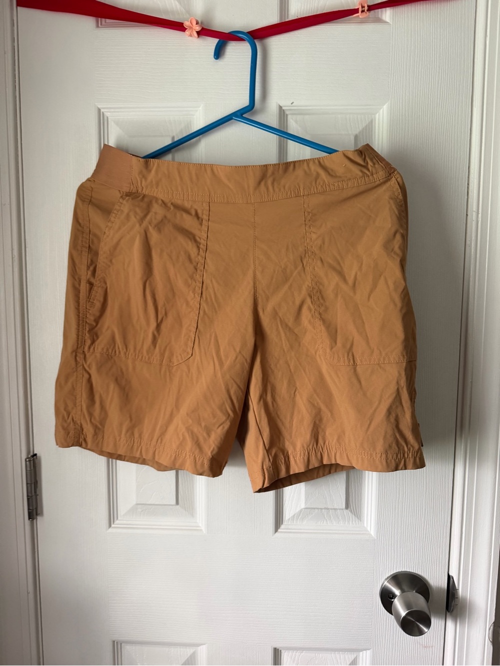 Women’s Tan Casual Stretch Shorts
